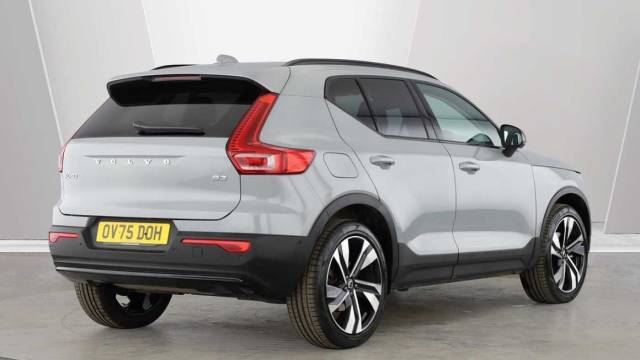 2025 Volvo XC40 2.0 B3 Mild hybrid Petrol Ultra Dark