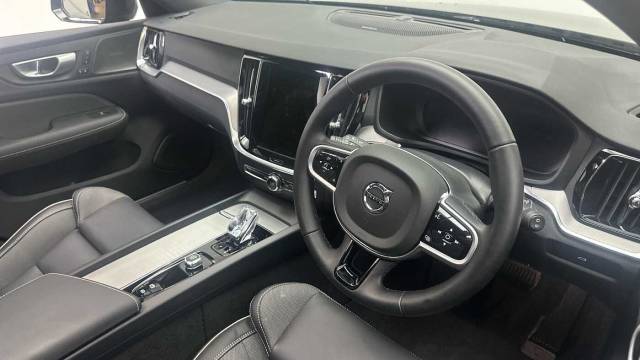 2026 Volvo V60 2.0 B4 Mild Hybrid Petrol Ultra Dark