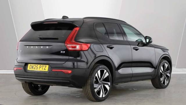 2025 Volvo XC40 2.0 B3 Mild hybrid Petrol Ultra Dark