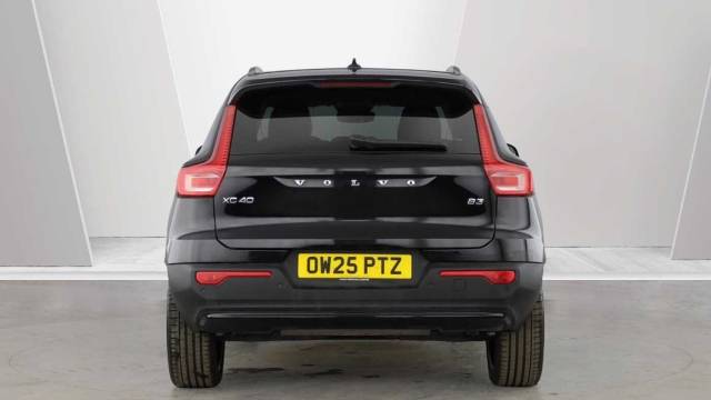2025 Volvo XC40 2.0 B3 Mild hybrid Petrol Ultra Dark