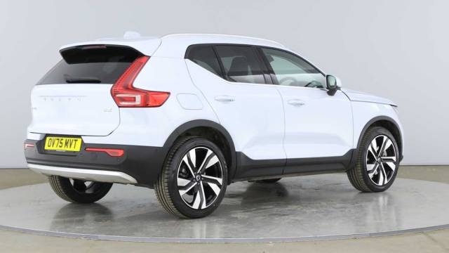 2025 Volvo XC40 2.0 B3 Mild Hybrid Petrol Ultra Bright