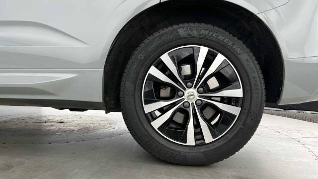 2023 Volvo XC60 2.0 B5 AWD Mild Hybrid Petrol Core