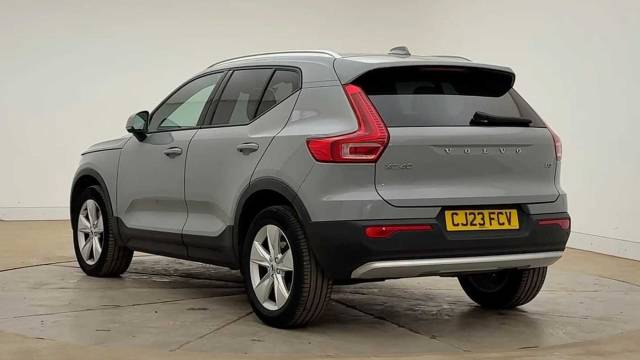 2023 Volvo XC40 2.0 B3 Mild Hybrid Petrol Core