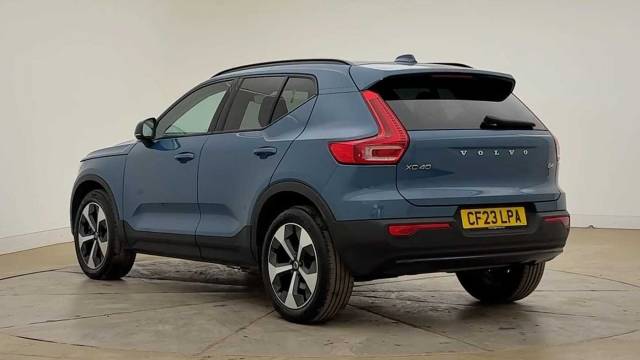 2023 Volvo XC40 2.0 B4 mild hybrid Petrol Ultimate Dark