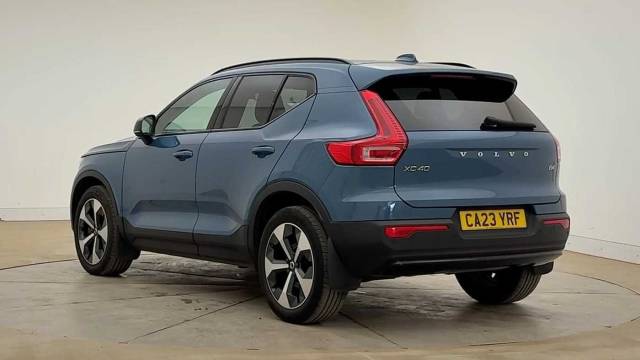 2023 Volvo XC40 2.0 B4 Mild Hybrid Petrol Ultimate Dark