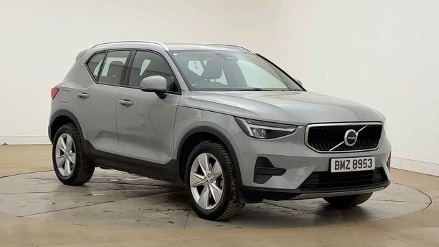 Volvo XC40 2.0 B3 Mild Hybrid Petrol Core 4x4 vehicle Petrol Vapour Grey