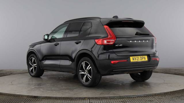 2021 Volvo XC40 1.5 T3 R-Design Manual
