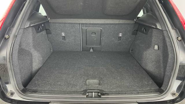2021 Volvo XC40 1.5 T3 Momentum Manual