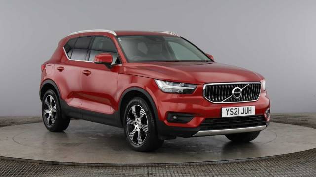 Volvo XC40 1.5 T3 Inscription Automatic 4x4 vehicle Petrol Fusion Red