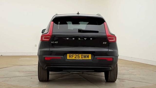 2025 Volvo XC40 2.0 B3 Mild Hybrid Petrol Plus Dark