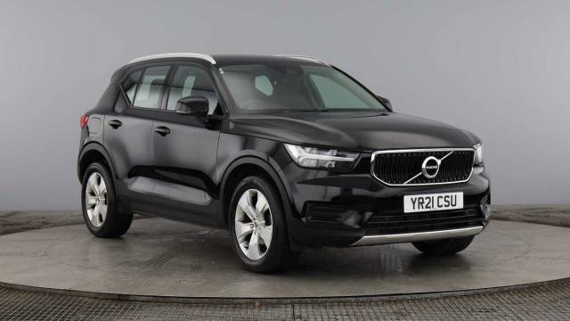 Volvo XC40 1.5 T3 Momentum Manual 4x4 vehicle Petrol Black Stone