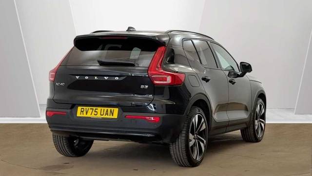 2025 Volvo XC40 2.0 B3 Mild Hybrid Petrol Ultra Dark
