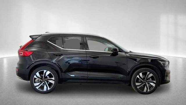 2025 Volvo XC40 2.0 B4 Mild Hybrid Petrol Ultra Bright