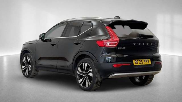 2025 Volvo XC40 2.0 B4 Mild Hybrid Petrol Ultra Bright