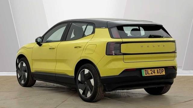 2024 Volvo Ex30 Single Motor Extended Range Electric Plus
