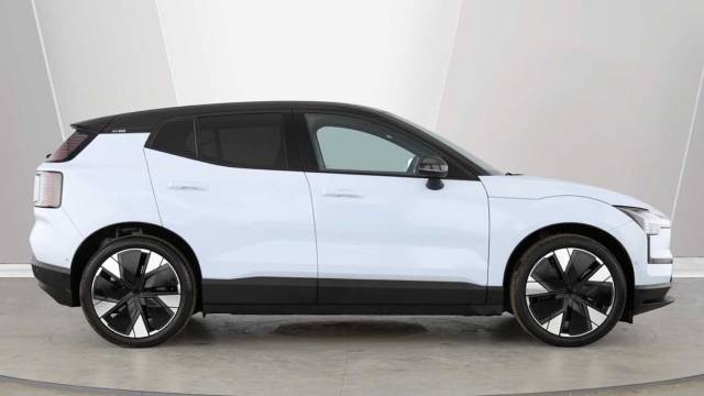 2024 Volvo Ex30 Twin Motor Performance Electric Ultra