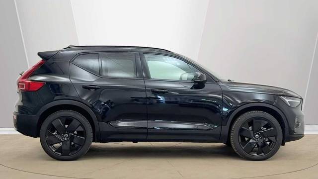 2025 Volvo XC40 2.0 B3 Mild Hybrid Petrol Black Edition Plus