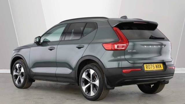 2025 Volvo XC40 2.0 B3 Mild Hybrid Petrol Plus Pro Dark