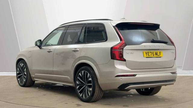 2025 Volvo XC90 2.0 T8 AWD PHEV Electric/Petrol Ultra Dark