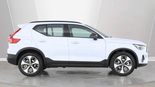 2026 Volvo XC40 2.0 B3 Mild Hybrid Petrol Plus Dark