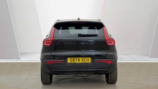 2025 Volvo XC40 2.0 B4 Mild Hybrid Petrol Black Edition Plus