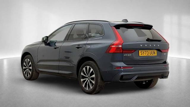 2023 Volvo XC60 2.0 B5 AWD Mild Hybrid Petrol Plus Dark