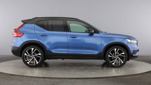 2021 Volvo XC40 1.5 T3 R-Design Pro Manual