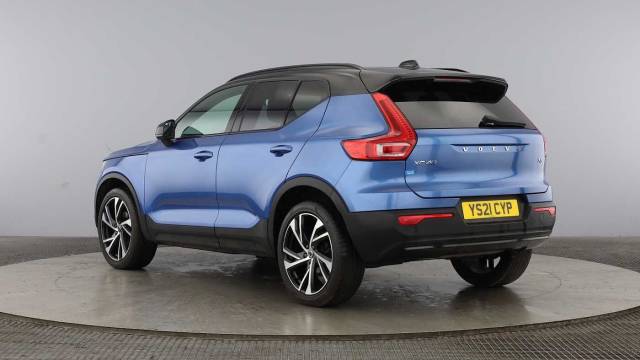 2021 Volvo XC40 1.5 T3 R-Design Pro Manual