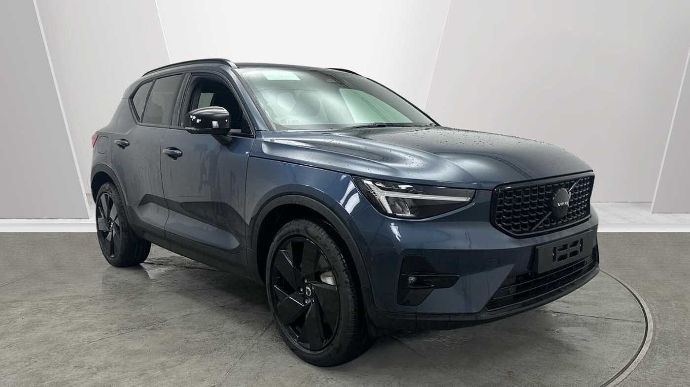 2026 Volvo XC40