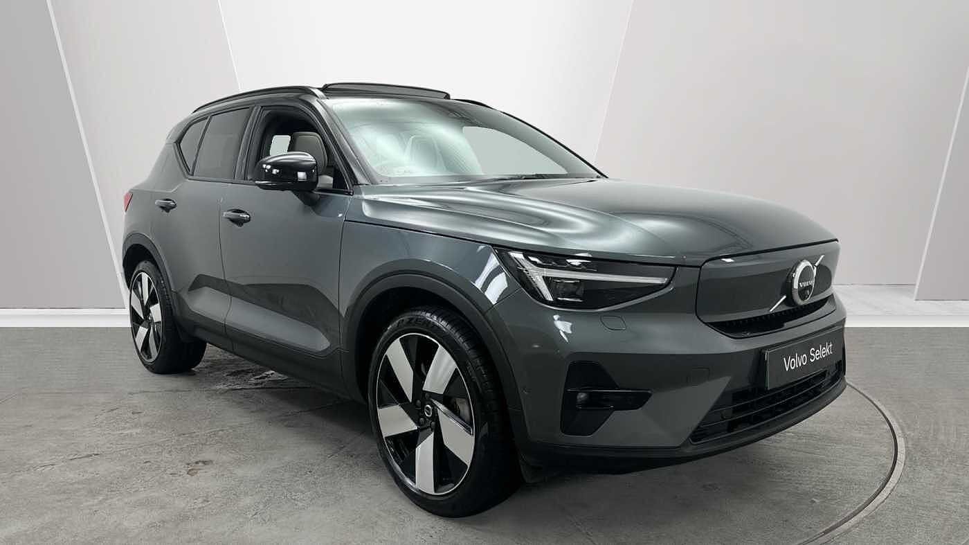 2026 Volvo EX40
