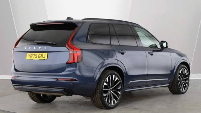 2025 Volvo XC90 2.0 T8 AWD PHEV Electric/Petrol Ultra Dark 7 Seats