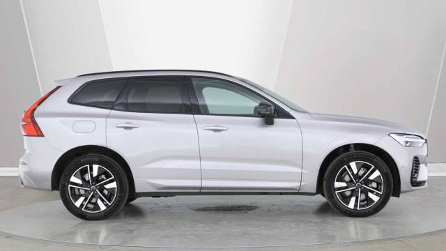 2026 Volvo XC60 2.0 T6 AWD PHEV Electric/Petrol Plus Dark