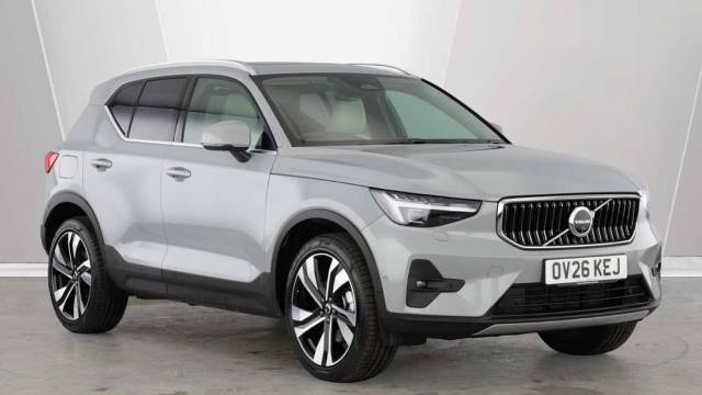 Volvo XC40 2.0 B4 Mild Hybrid Petrol Ultra Bright 4x4 vehicle Petrol Vapour Grey