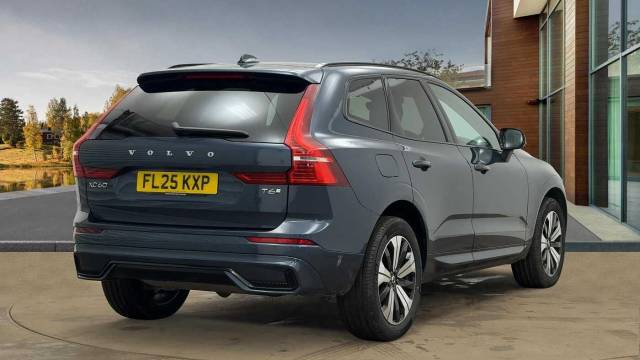 2025 Volvo XC60 2.0 Plus, T6 AWD Plug-in hybrid, Electric/Petrol, Dark