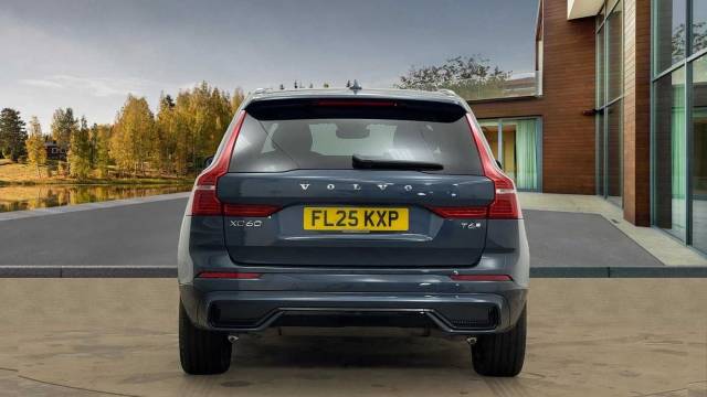2025 Volvo XC60 2.0 Plus, T6 AWD Plug-in hybrid, Electric/Petrol, Dark