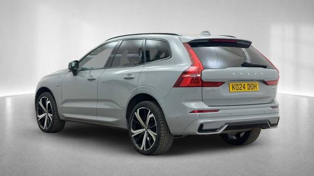 2024 Volvo XC60 2.0 T8 AWD PHEV Electric/Petrol Ultra Dark