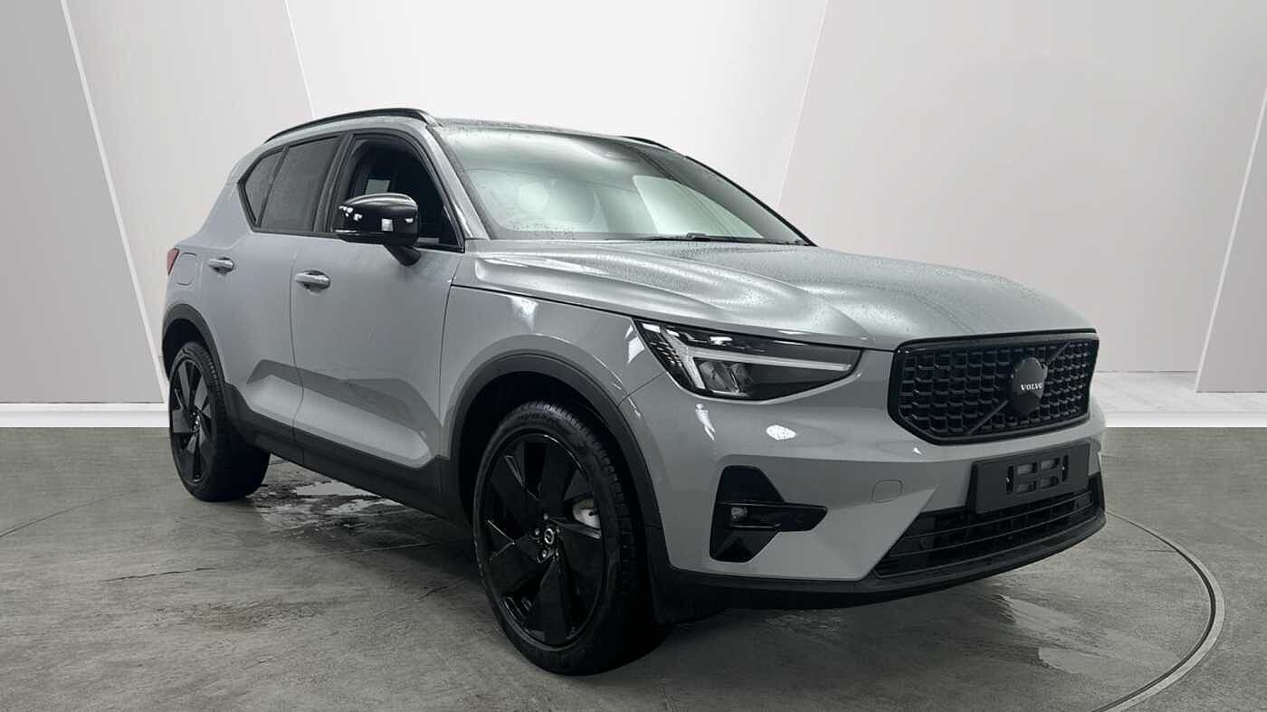 2026 Volvo XC40