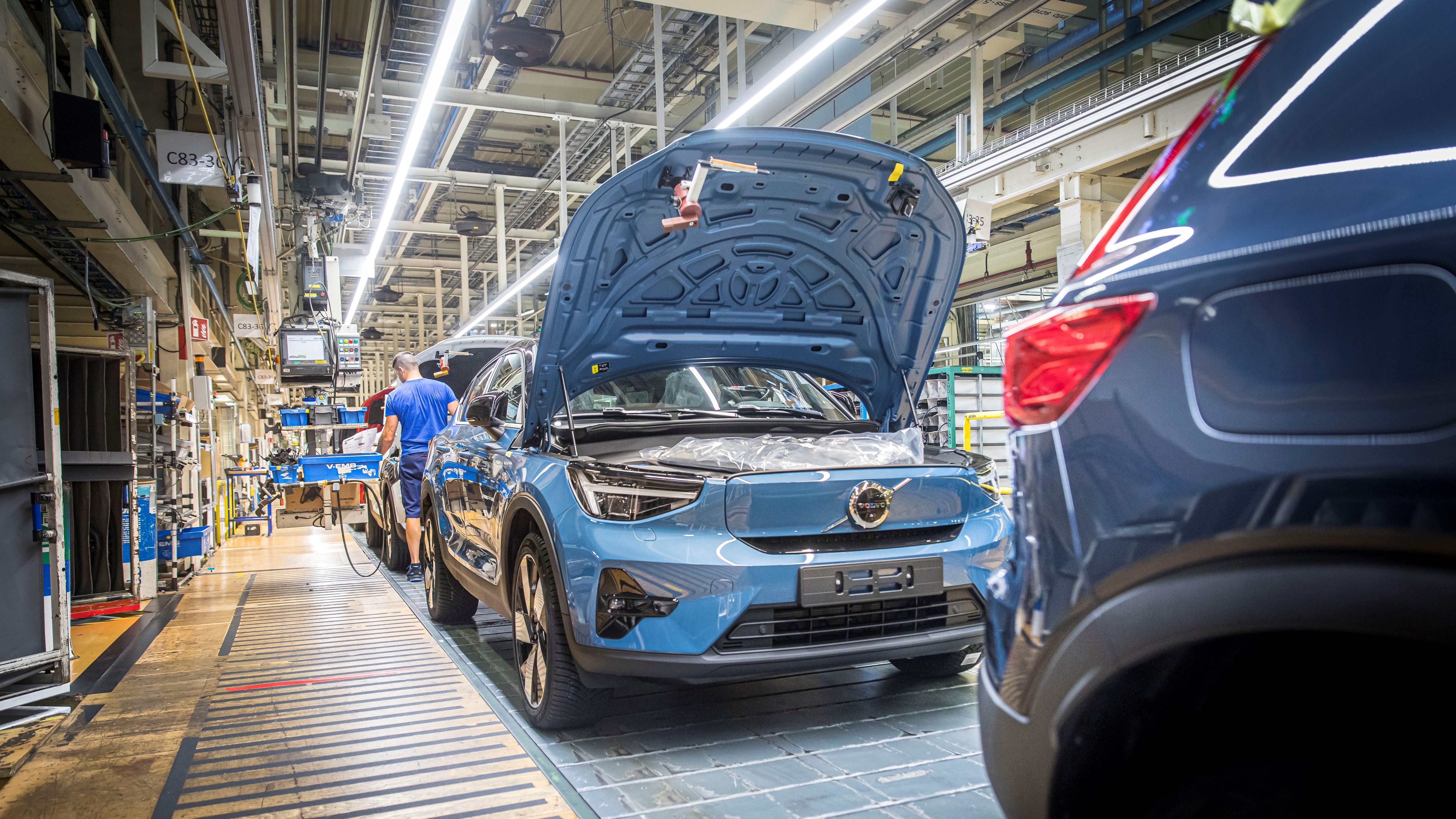 Production of the C40 starts
