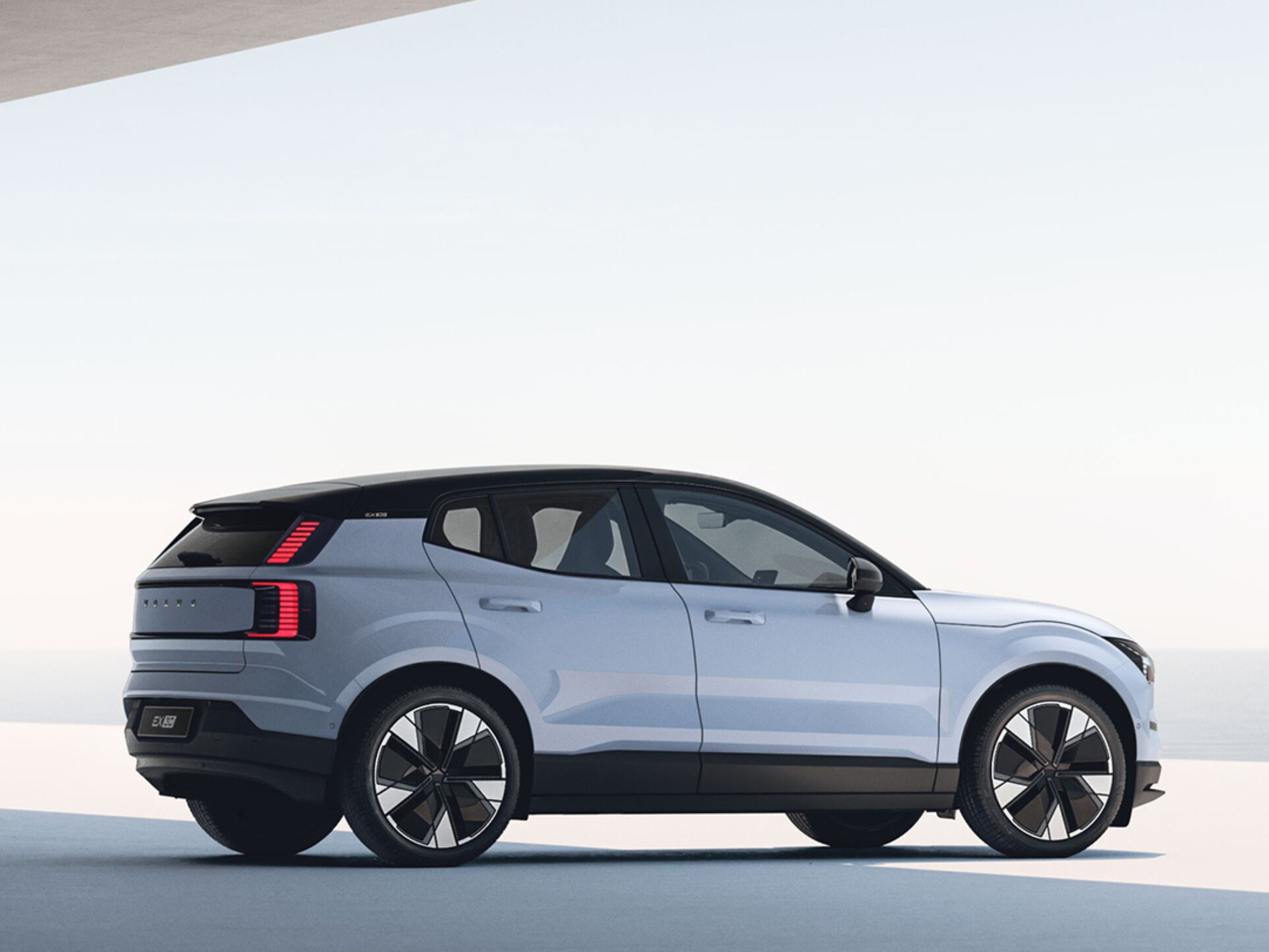 Small yet mighty: say hello to the new fully electric Volvo EX30 small SUV!