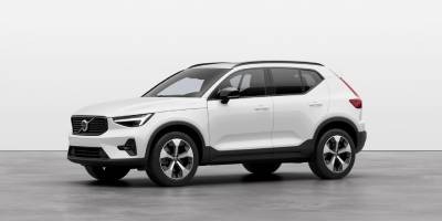 Volvo XC40 - Crystal White