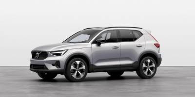 Volvo XC40 - Silver Dawn