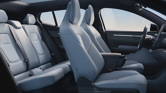 Volvo EX30 - Interior