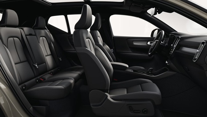 Volvo EX40 - Interior