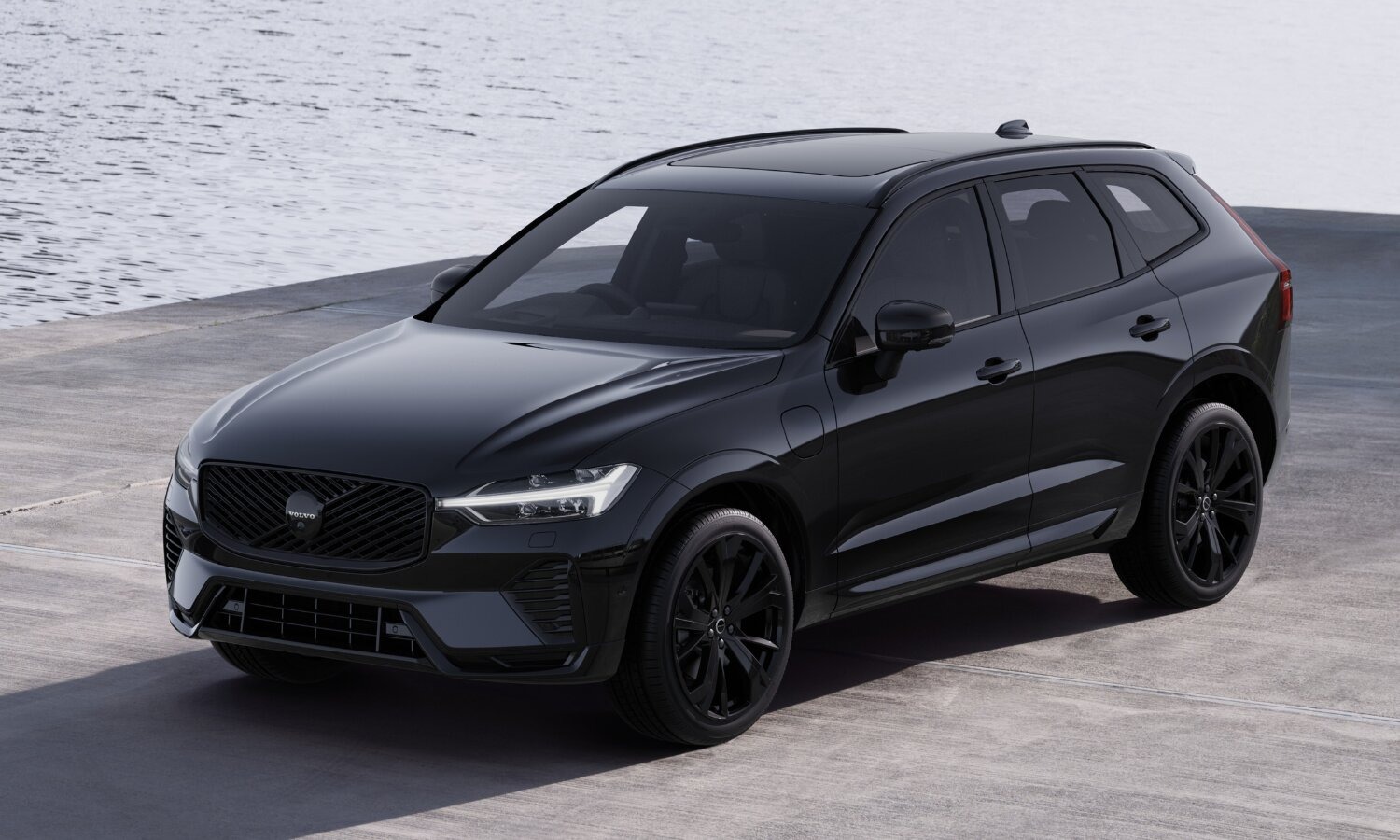 Volvo Cars Poole Celebrates Early Award Success for the Upcoming Volvo EX60