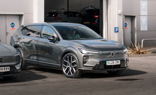 Things to Consider When Buying a New Car - The 76 Plate Arival