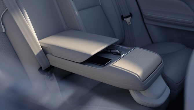 Volvo ES90 - Interior